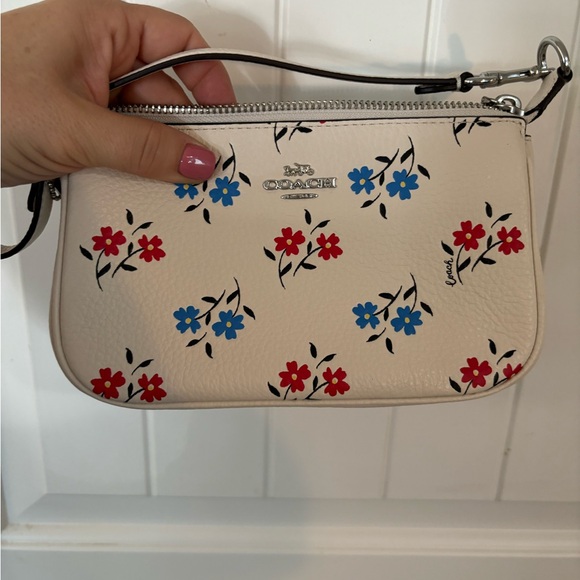 COACH Nolita 19 with Floral Print Handbag purse minibag color: chalk floral - Picture 2 of 10